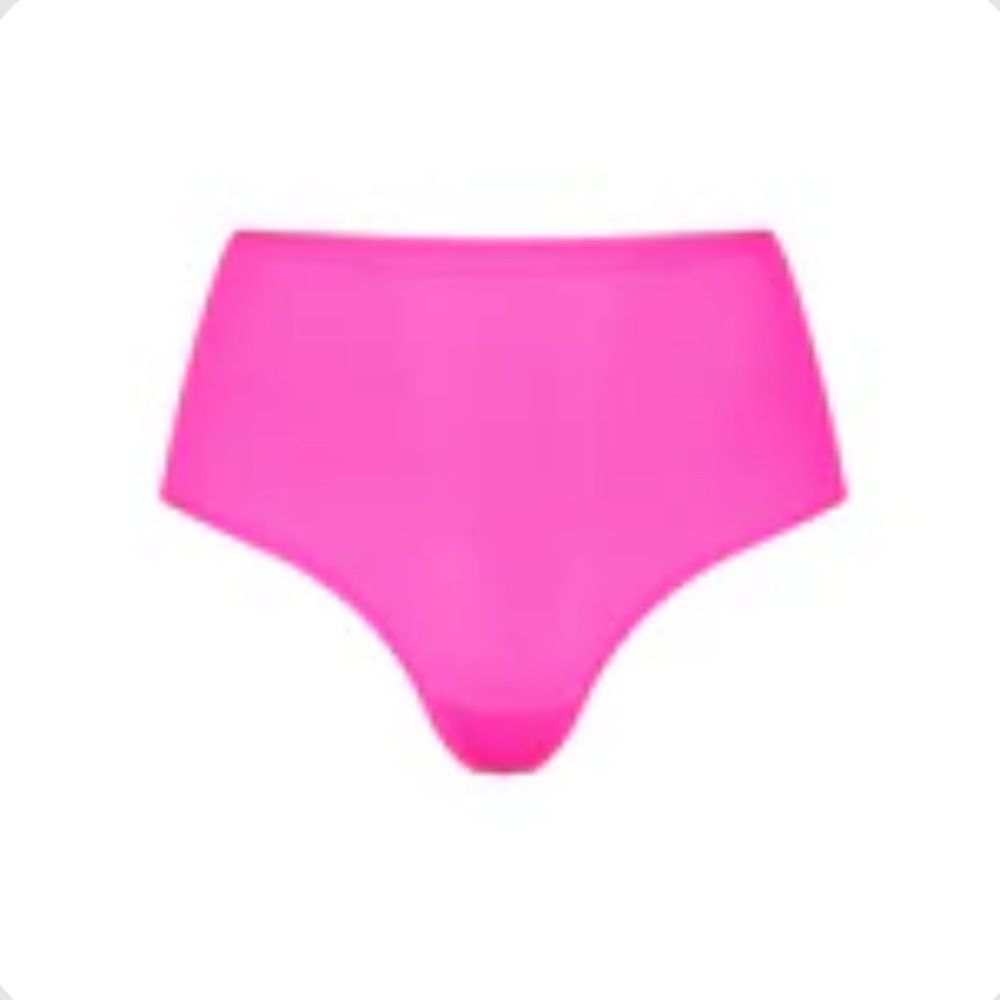 Skims Fits Everybody high waist thong in neon pink M Washed but Never Worn